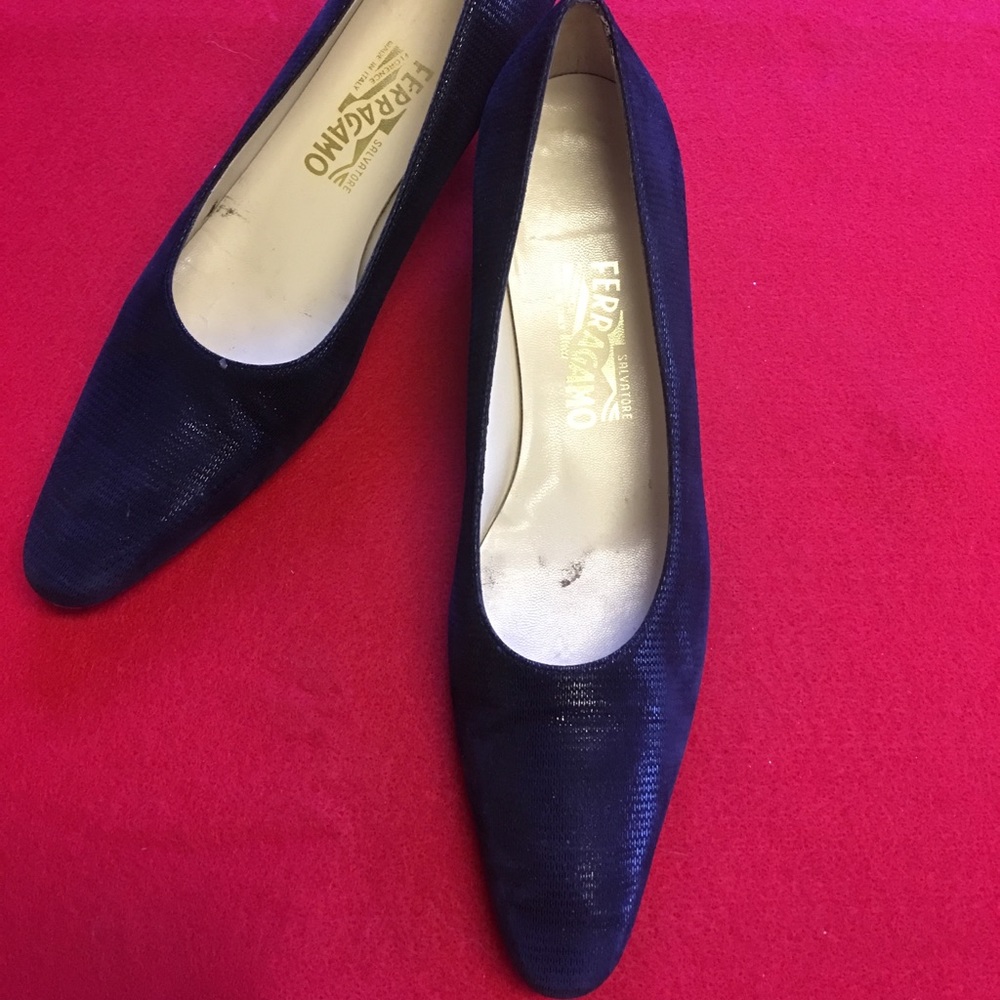 Ferragamo Black Textured Suede Heels 8.5AA